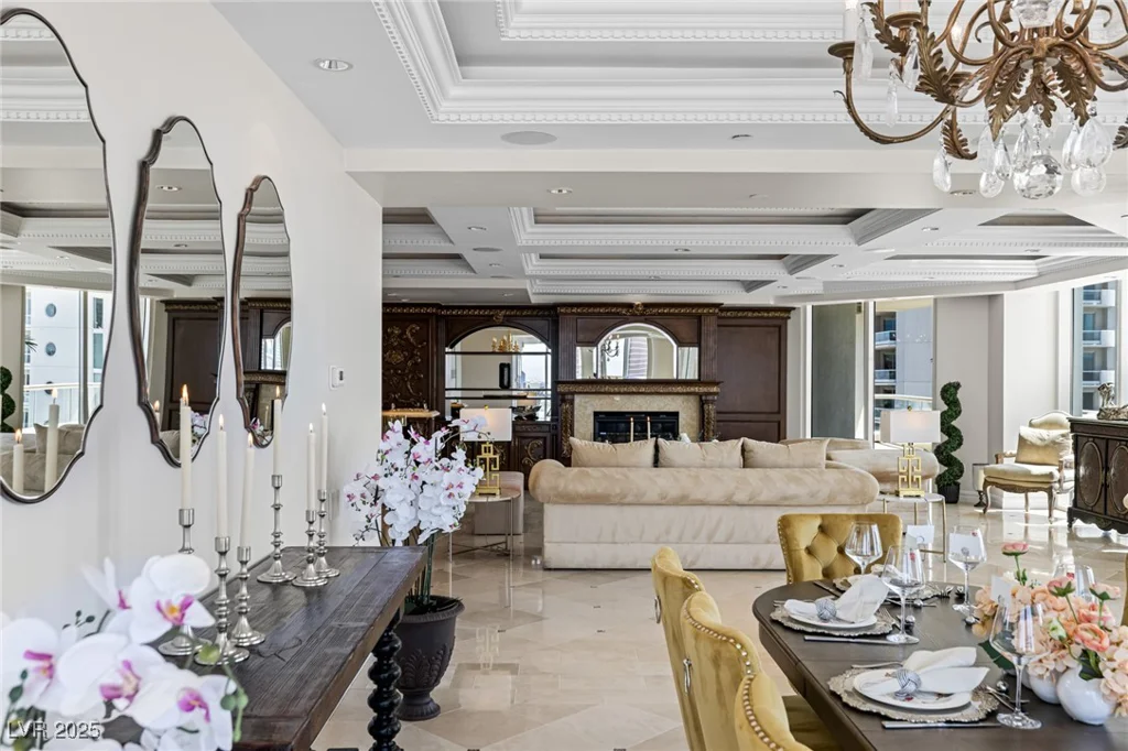 2747 Paradise, Las Vegas, NV 89109