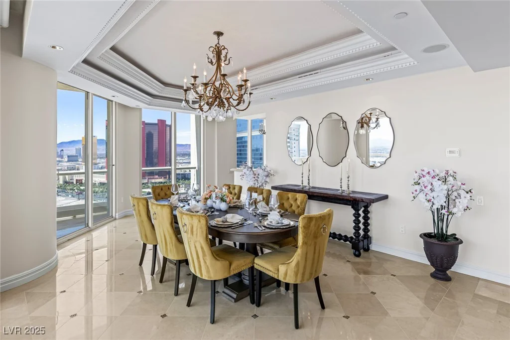 2747 Paradise, Las Vegas, NV 89109