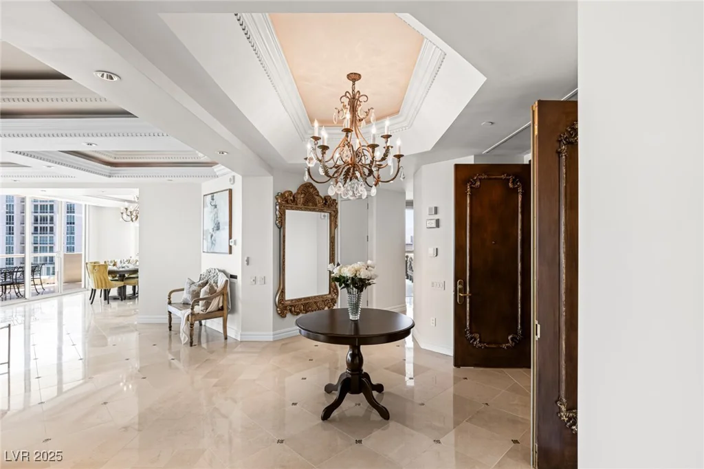 2747 Paradise, Las Vegas, NV 89109