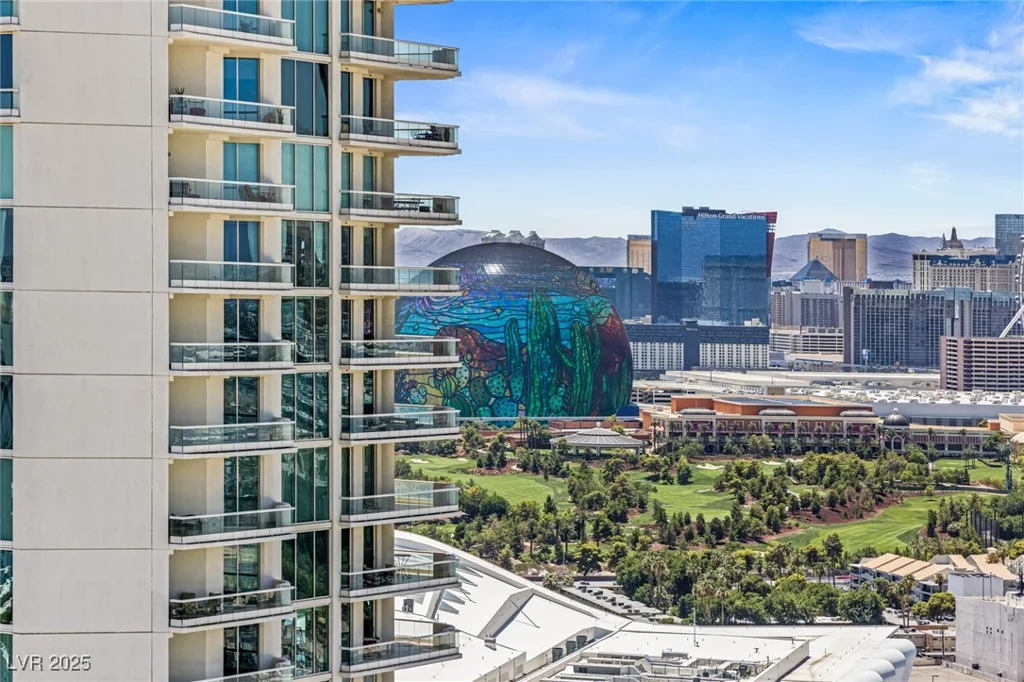 2747 Paradise, Las Vegas, NV 89109