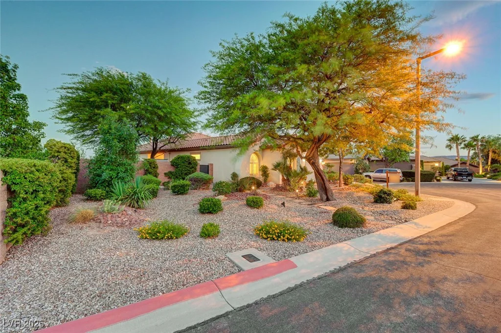 212 Florio, Las Vegas, NV 89138