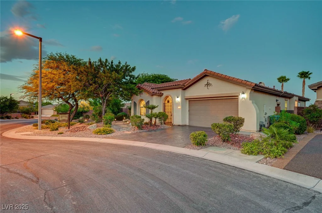 212 Florio, Las Vegas, NV 89138