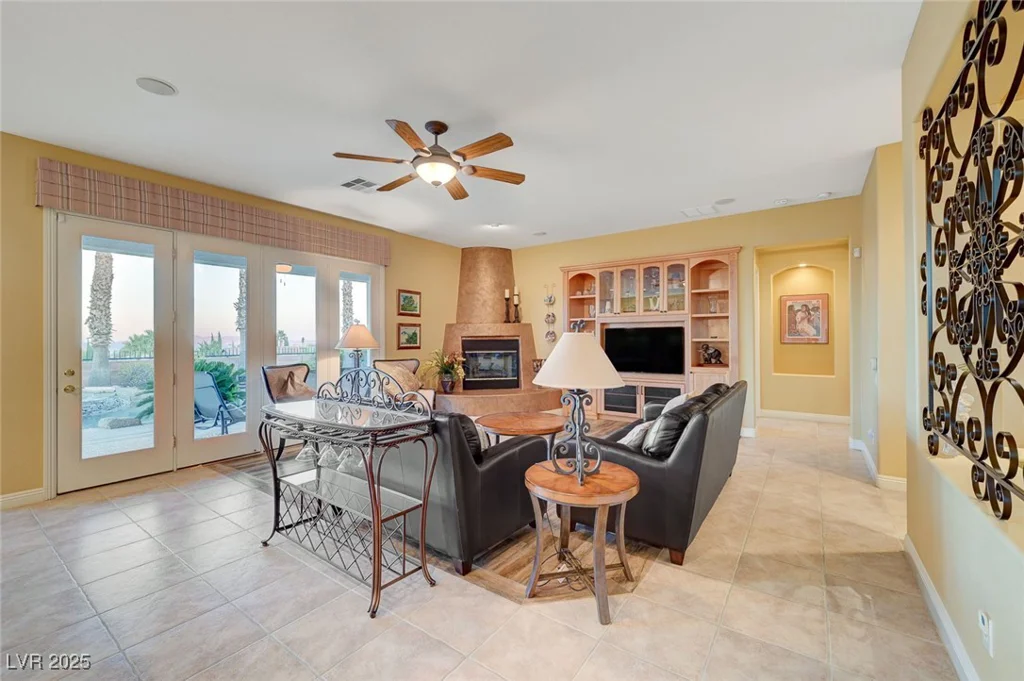 212 Florio, Las Vegas, NV 89138