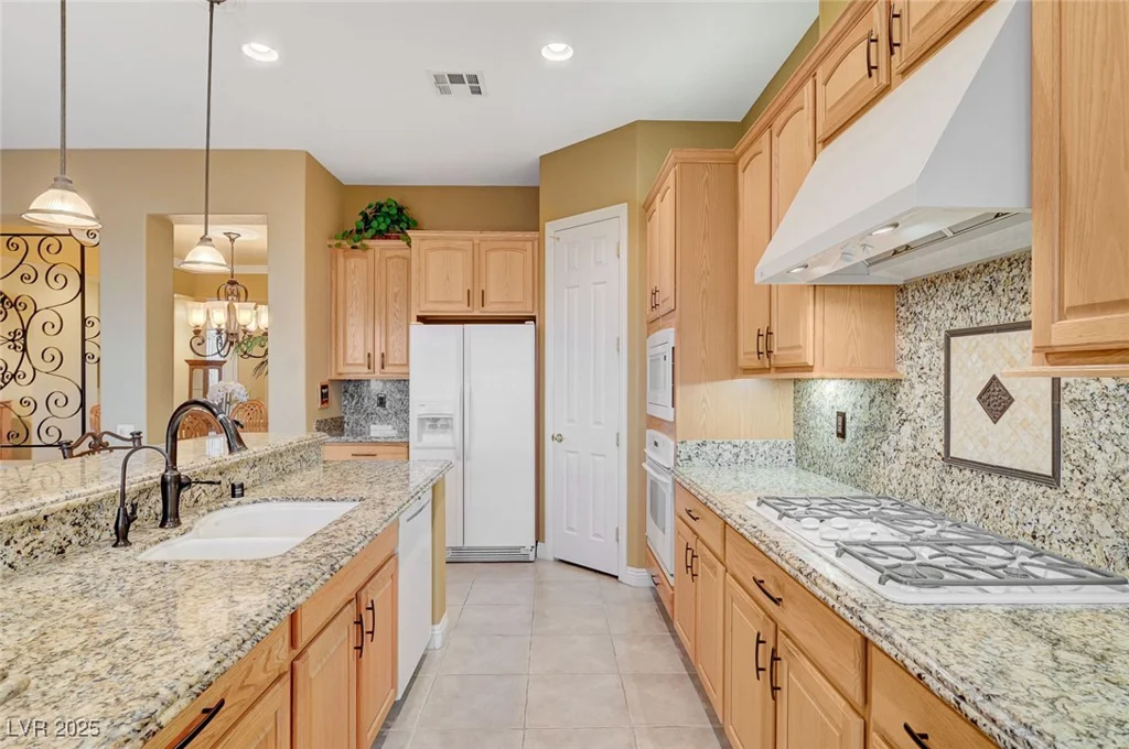 212 Florio, Las Vegas, NV 89138