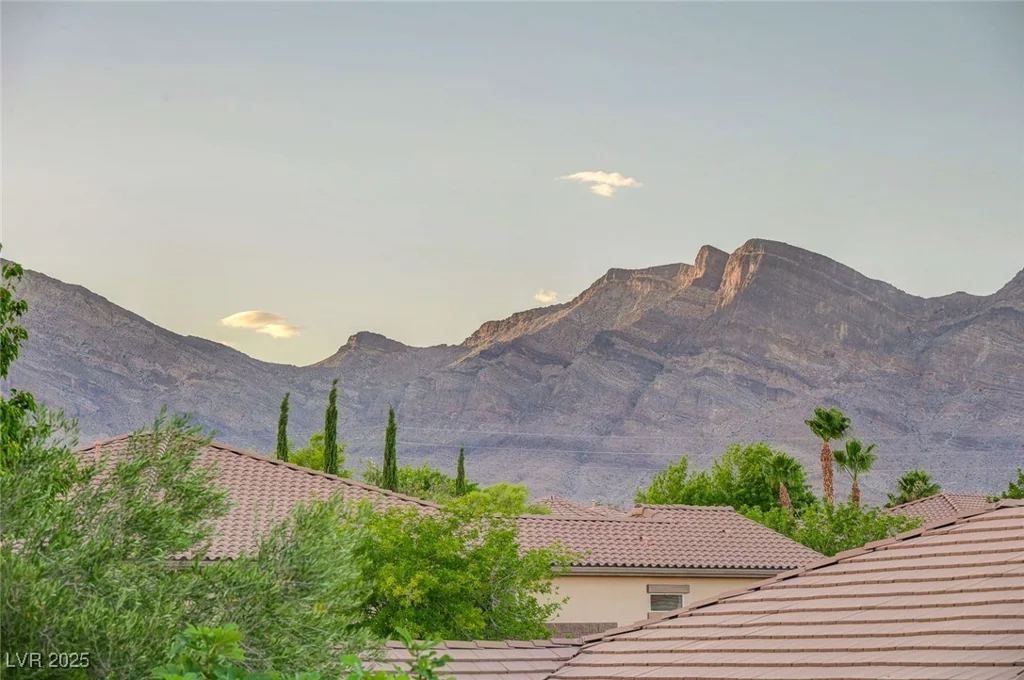212 Florio, Las Vegas, NV 89138