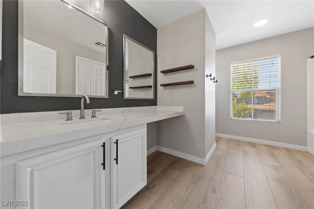 189 Kings Canyon, Henderson, NV 89012