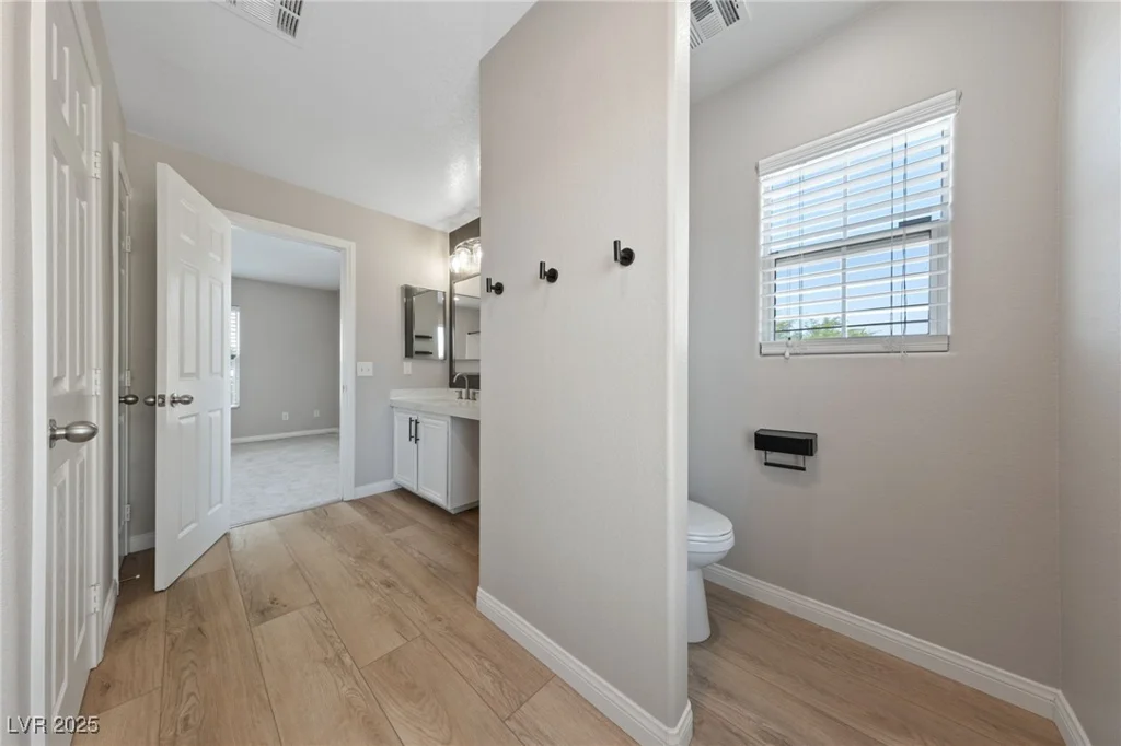 189 Kings Canyon, Henderson, NV 89012