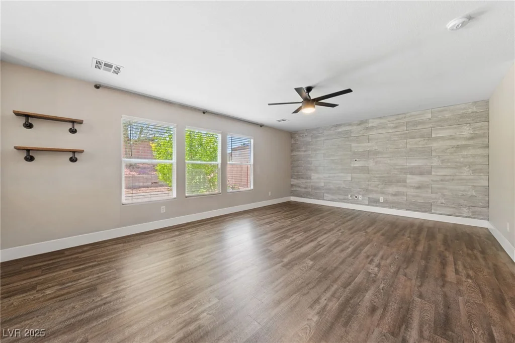 189 Kings Canyon, Henderson, NV 89012