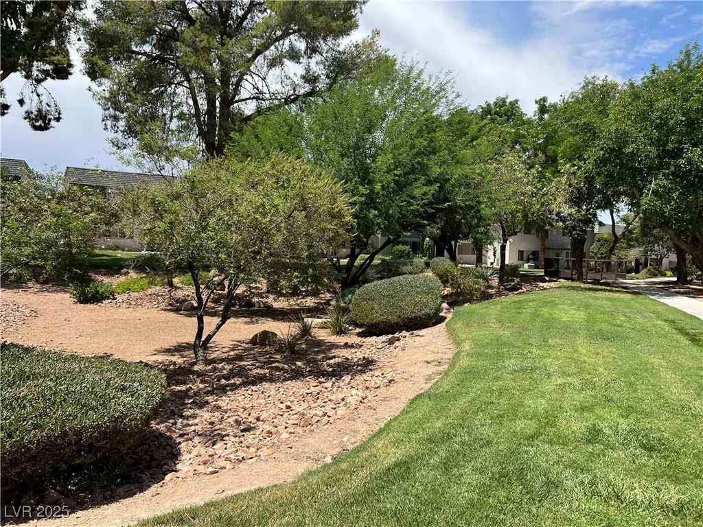241 Pecos, Las Vegas, NV 89121