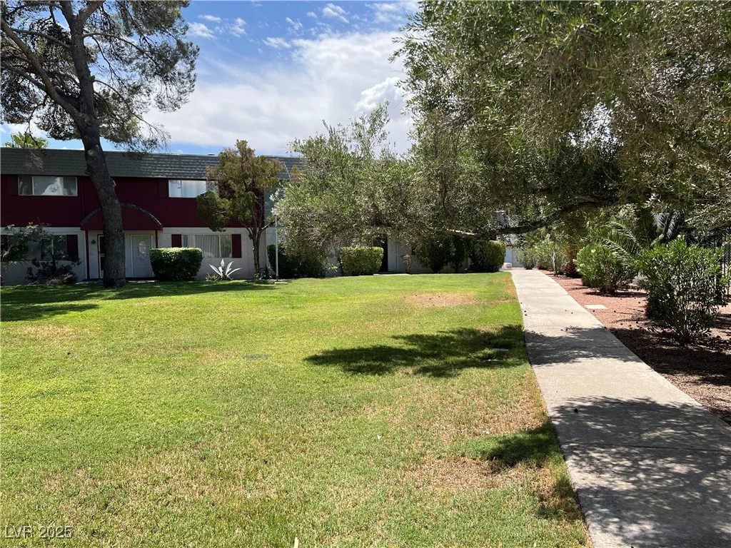 275 Pecos, Las Vegas, NV 89121