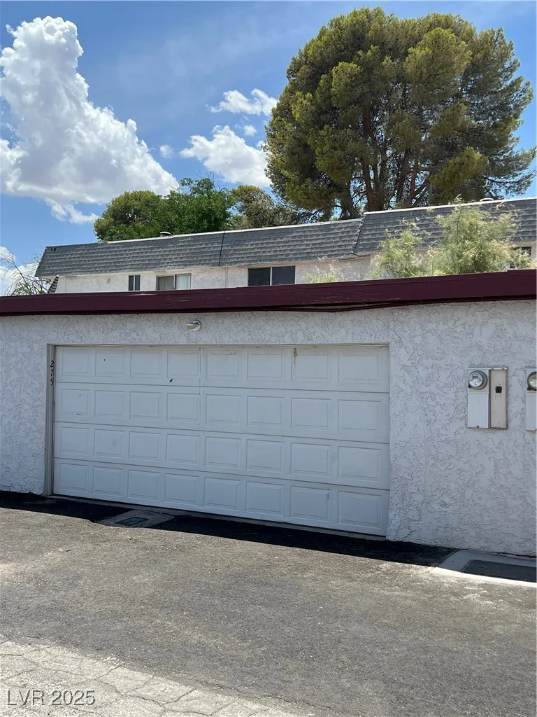 275 Pecos, Las Vegas, NV 89121
