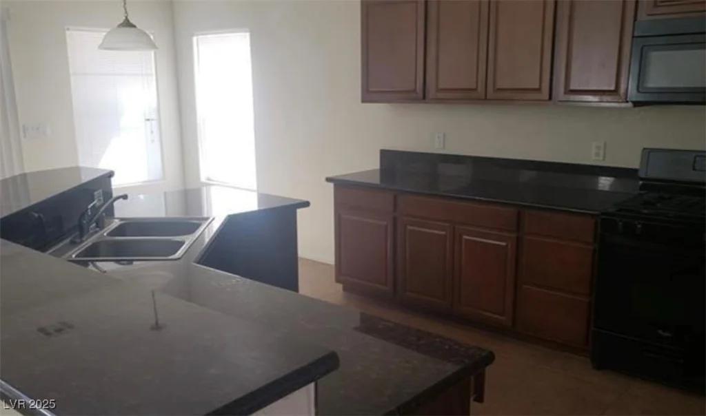 452 Crocus Hill, Las Vegas, NV 89138