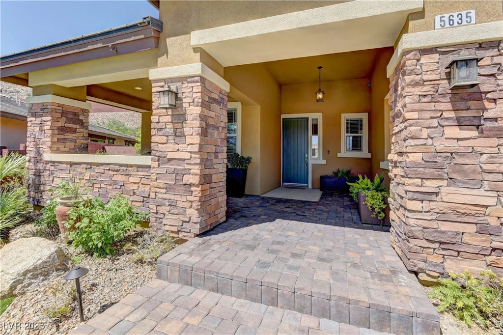 5635 Mesa Mountain, Las Vegas, NV 89135