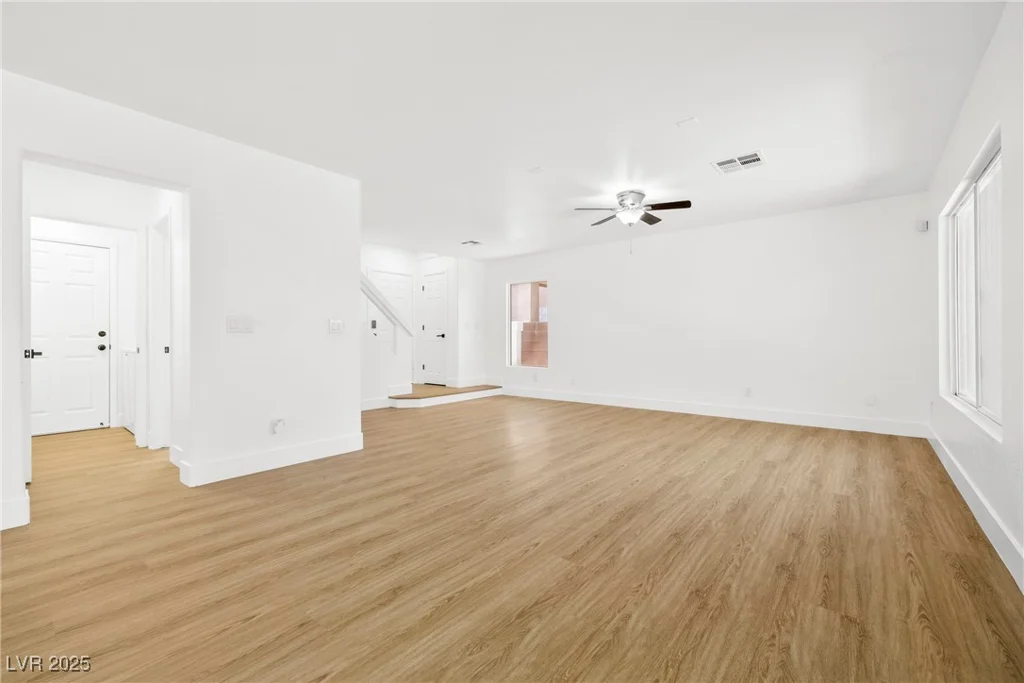 7443 Mission Palm, Las Vegas, NV 89139