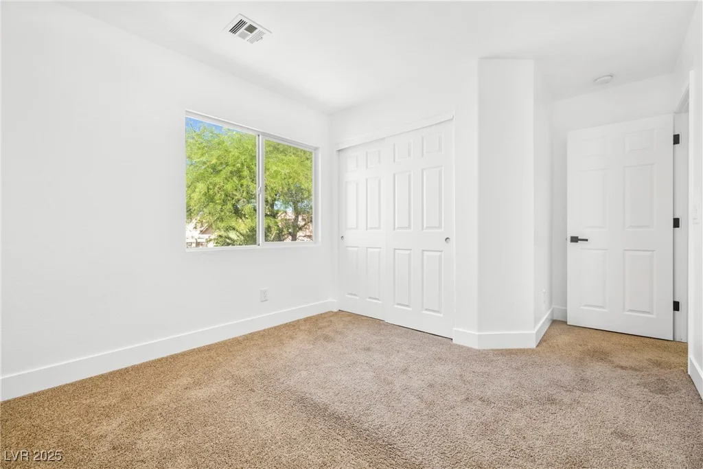 7443 Mission Palm, Las Vegas, NV 89139