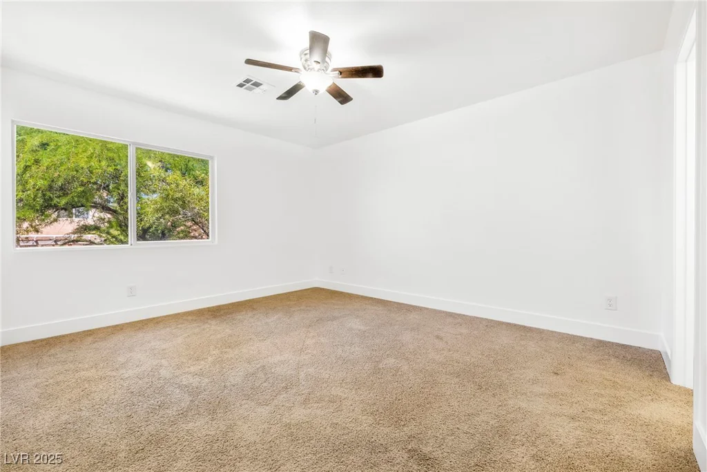 7443 Mission Palm, Las Vegas, NV 89139
