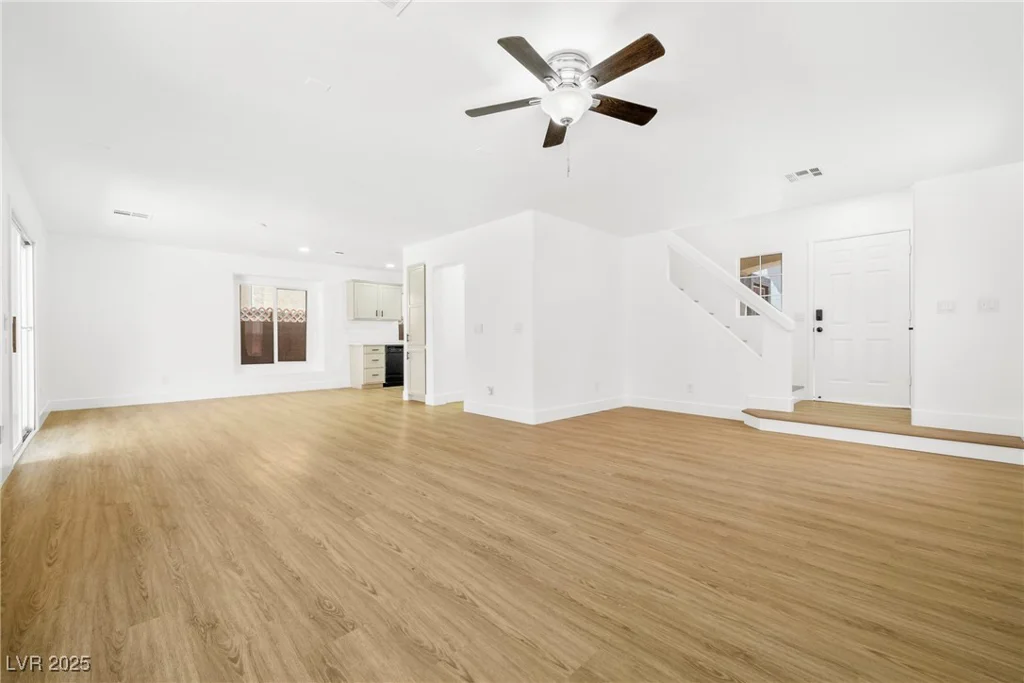 7443 Mission Palm, Las Vegas, NV 89139