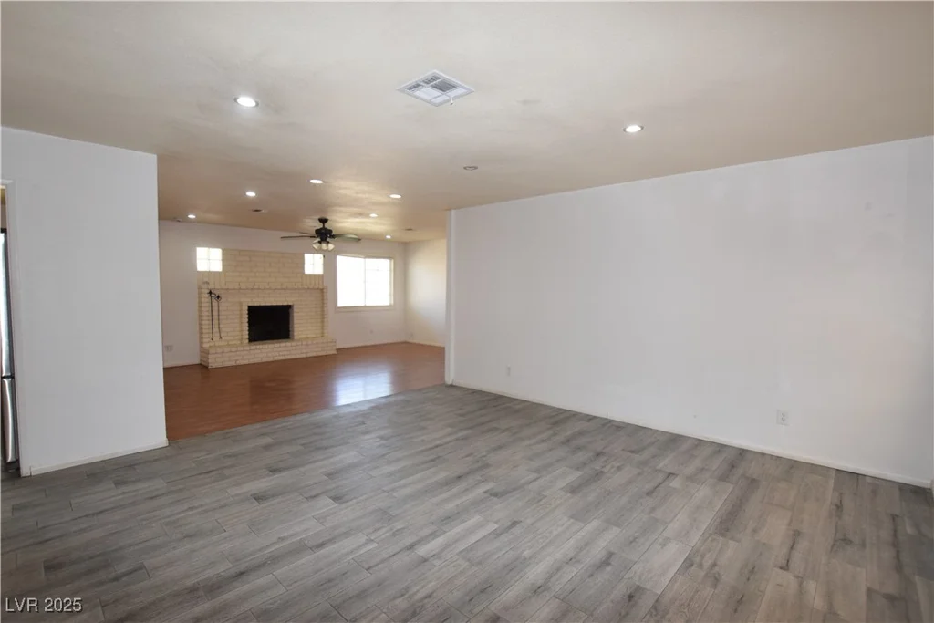 3323 Bancroft, Las Vegas, NV 89121