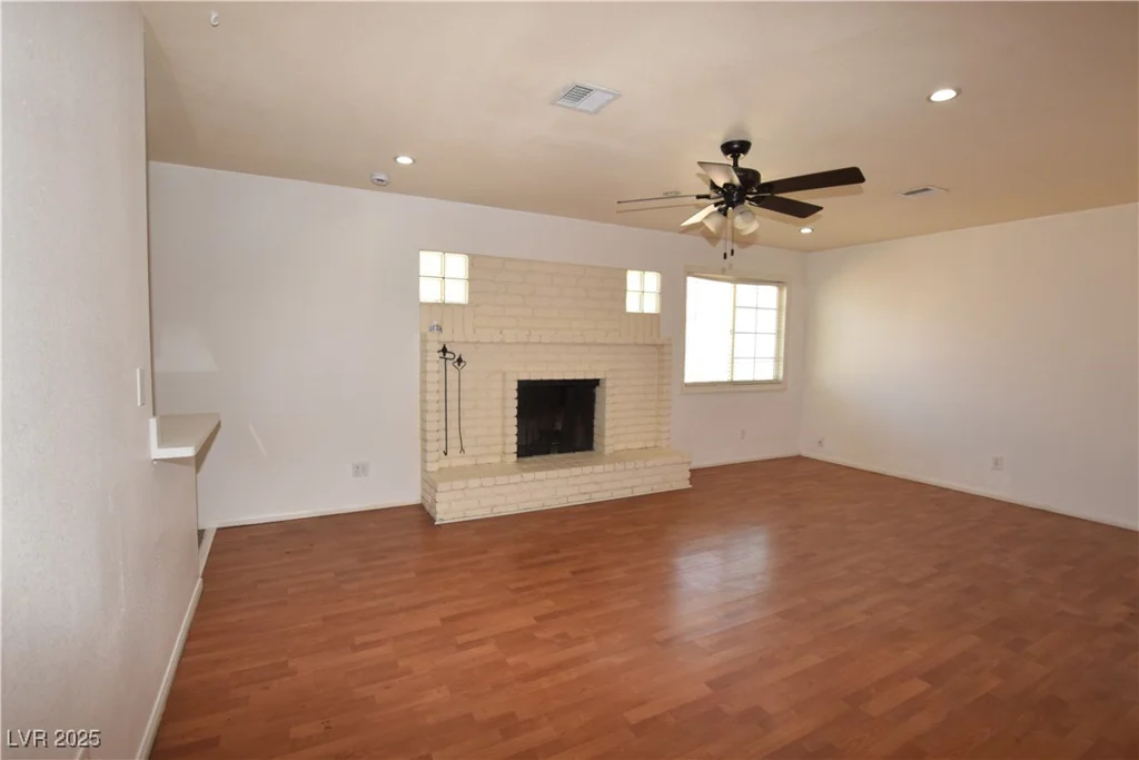 3323 Bancroft, Las Vegas, NV 89121