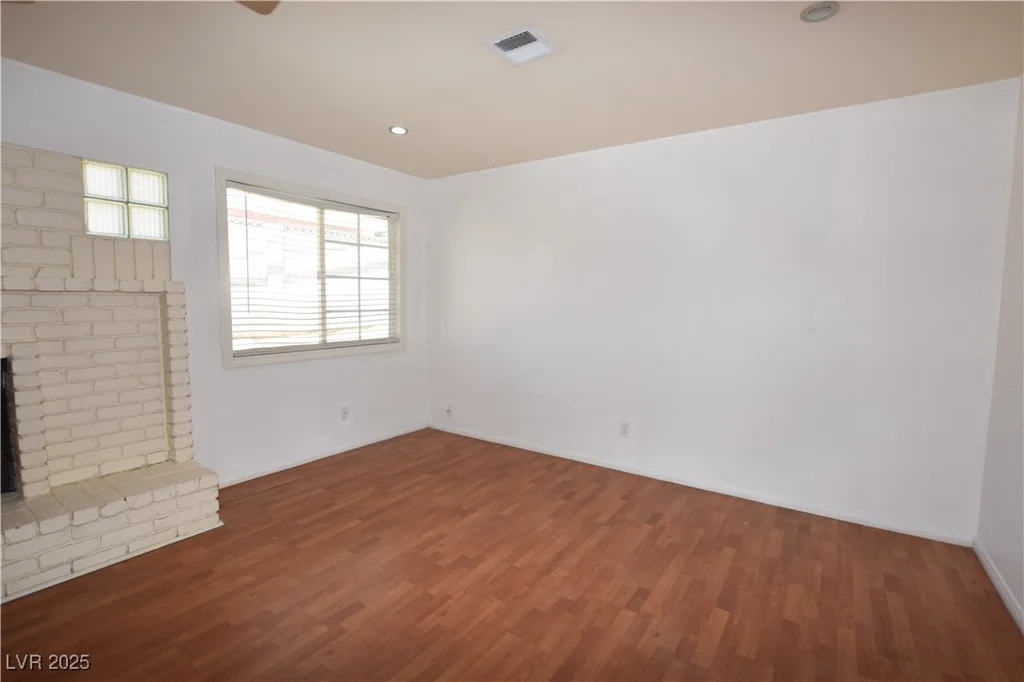 3323 Bancroft, Las Vegas, NV 89121