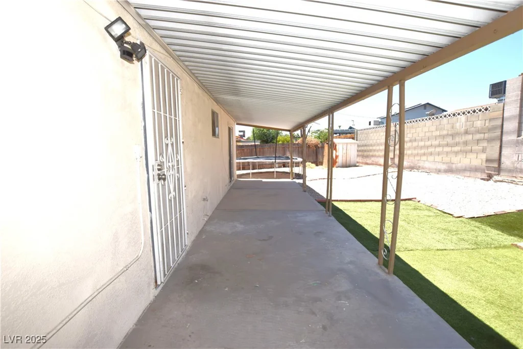 3323 Bancroft, Las Vegas, NV 89121