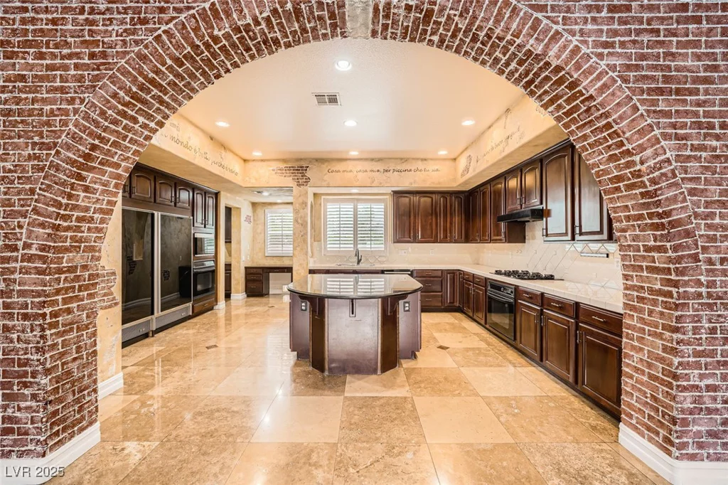 10205 Orkiney, Las Vegas, NV 89144