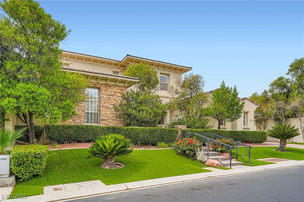 10205 Orkiney, Las Vegas, NV 89144