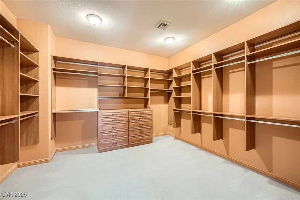 10205 Orkiney, Las Vegas, NV 89144