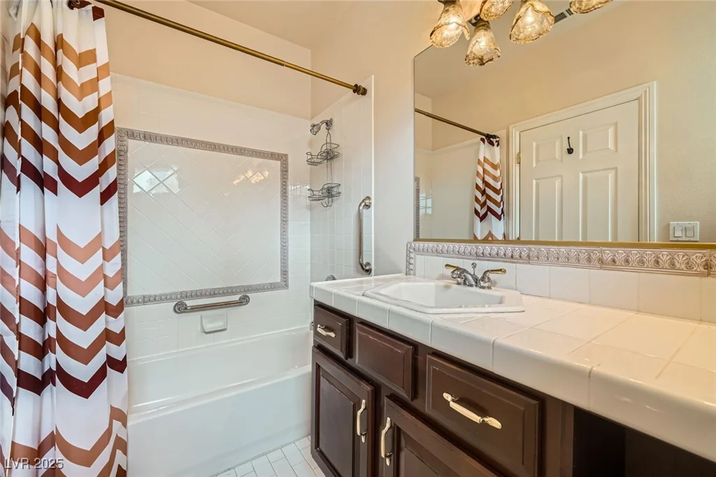10205 Orkiney, Las Vegas, NV 89144