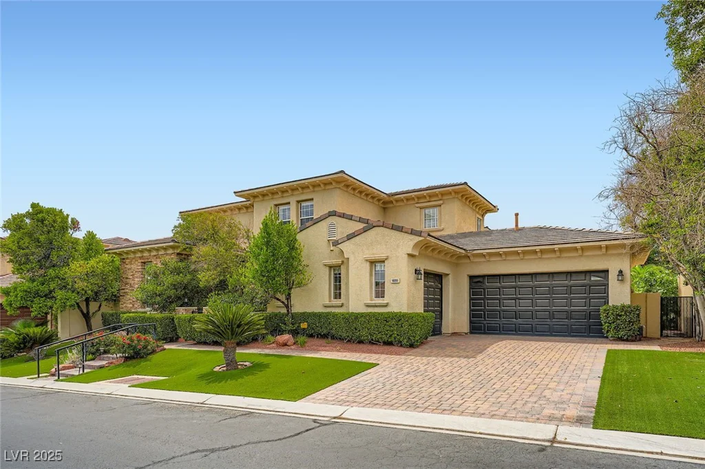 10205 Orkiney, Las Vegas, NV 89144