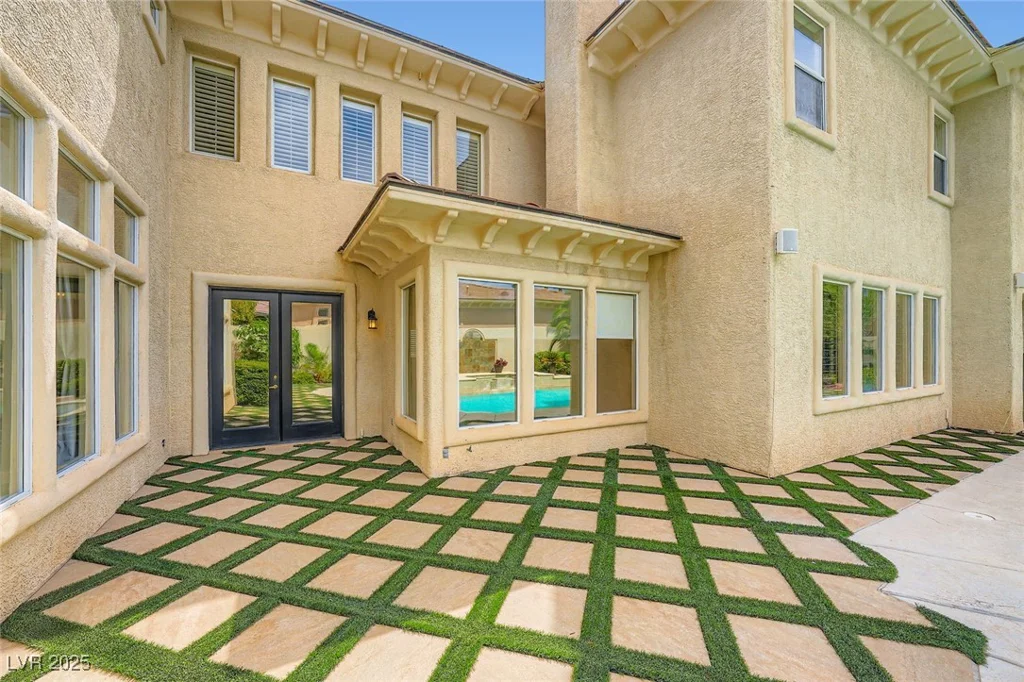 10205 Orkiney, Las Vegas, NV 89144