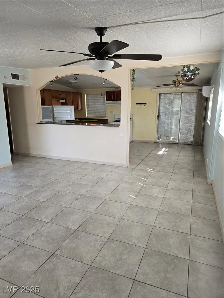 1692 Palora, Las Vegas, NV 89169