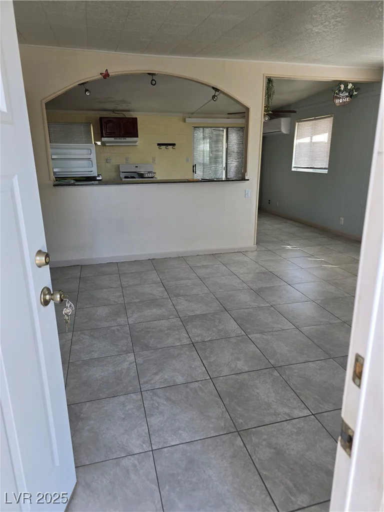 1692 Palora, Las Vegas, NV 89169