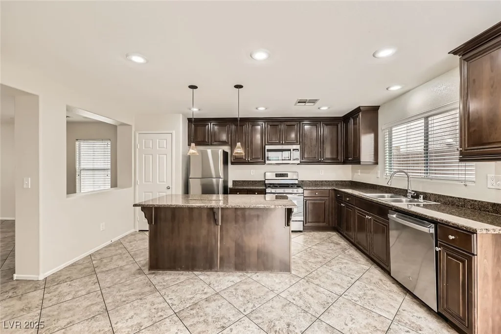 650 Port Talbot, Las Vegas, NV 89178