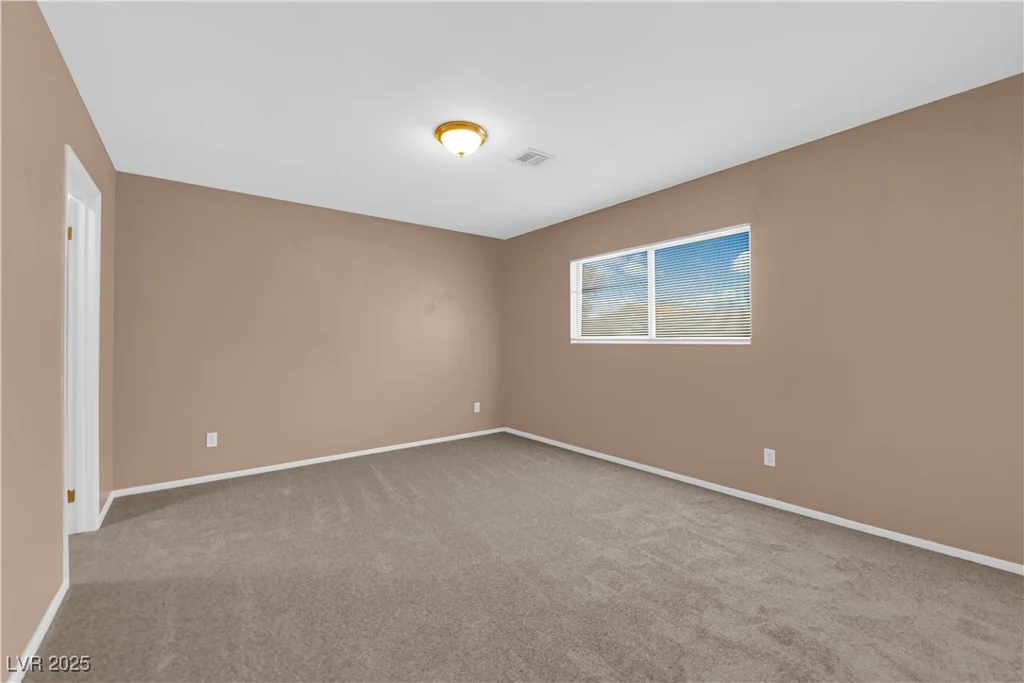 867 Flagstone, Las Vegas, NV 89110