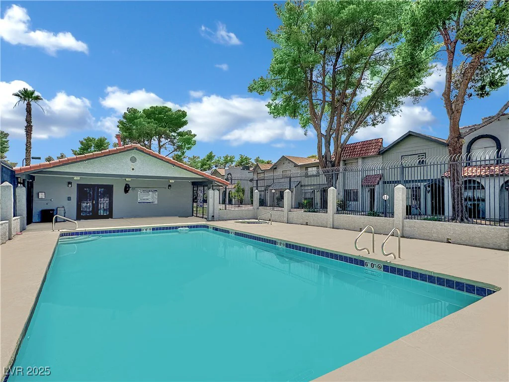 867 Flagstone, Las Vegas, NV 89110