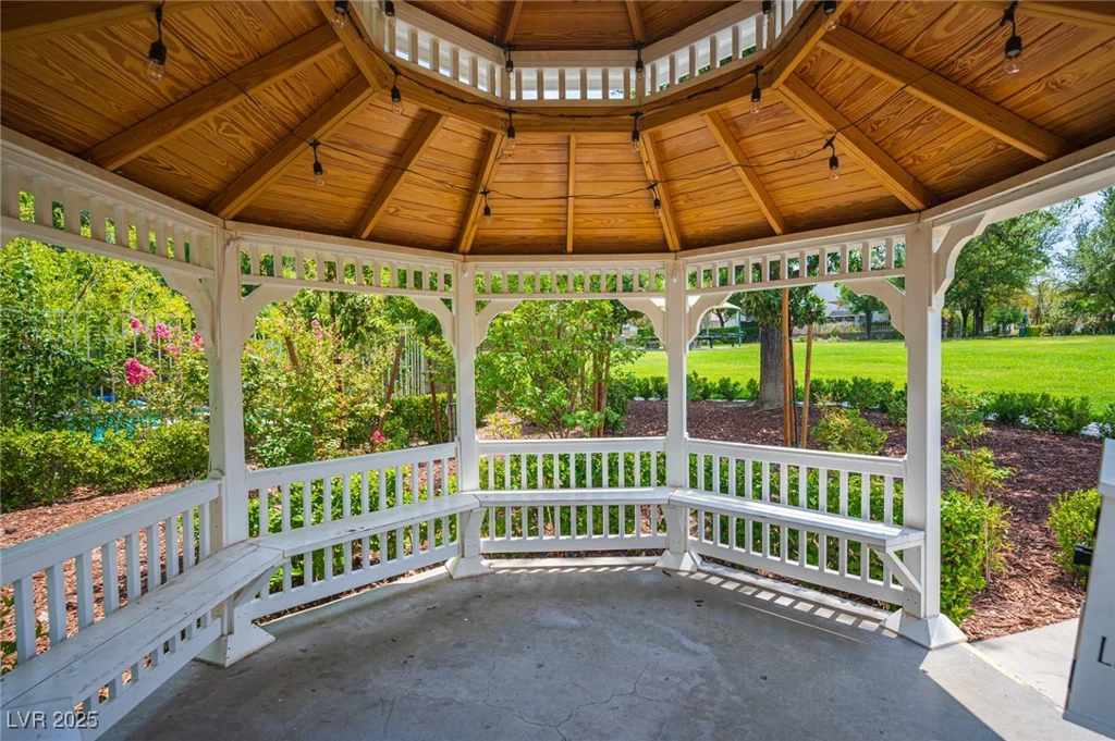 10200 Lookout Bridge, Las Vegas, NV 89183