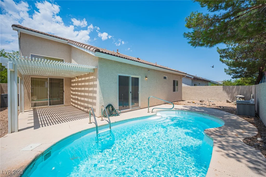 10200 Lookout Bridge, Las Vegas, NV 89183