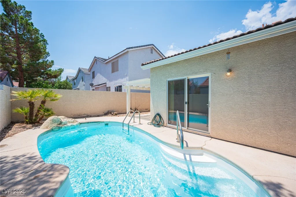 10200 Lookout Bridge, Las Vegas, NV 89183