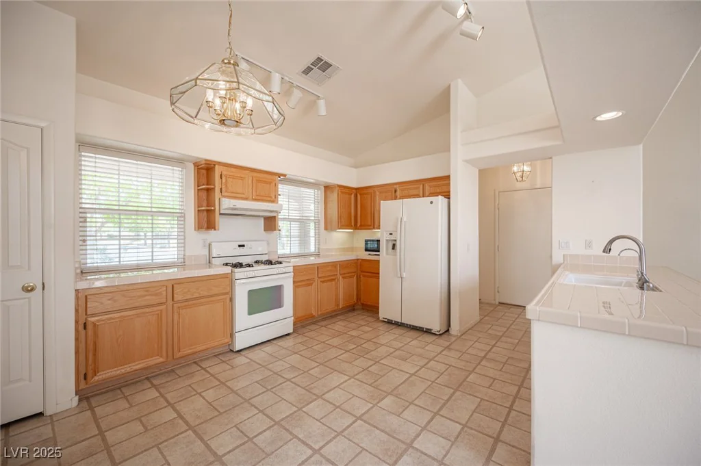 10200 Lookout Bridge, Las Vegas, NV 89183