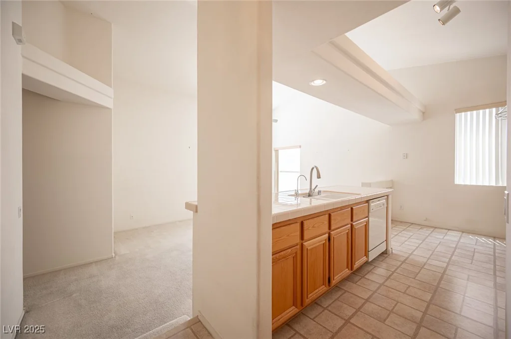 10200 Lookout Bridge, Las Vegas, NV 89183