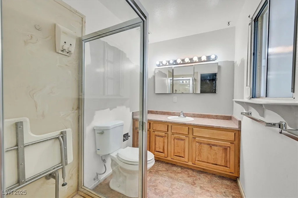 216 Lorenzi, Las Vegas, NV 89107
