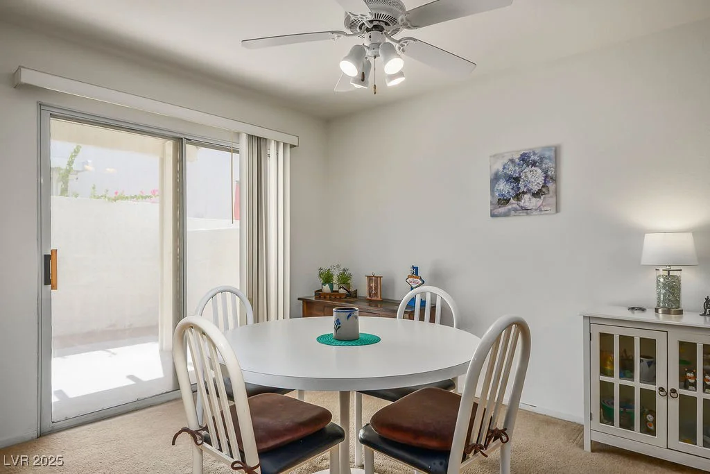 2902 Aztec Lily, Henderson, NV 89074