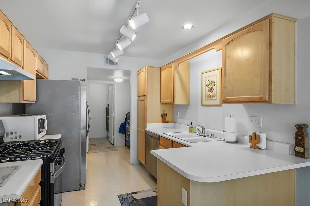 2902 Aztec Lily, Henderson, NV 89074