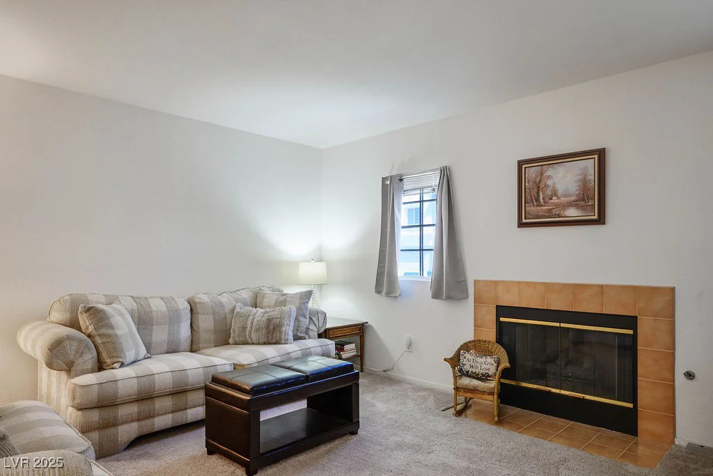 2902 Aztec Lily, Henderson, NV 89074