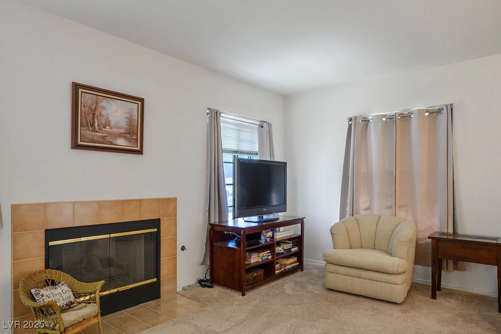 2902 Aztec Lily, Henderson, NV 89074
