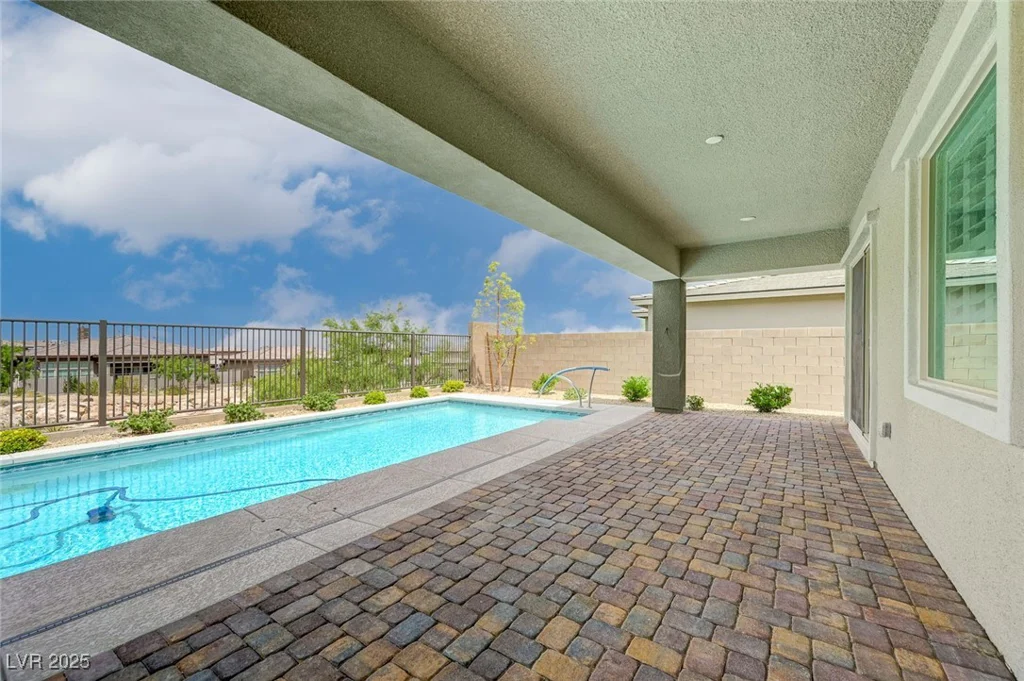 12436 Primrose Grove, Las Vegas, NV 89138
