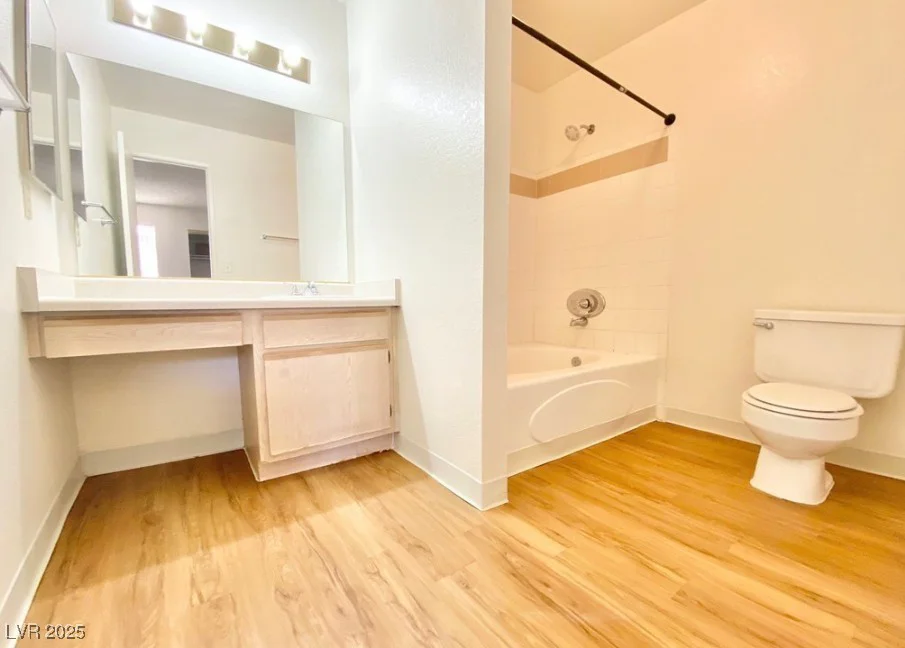 3151 Soaring Gulls, Las Vegas, NV 89128