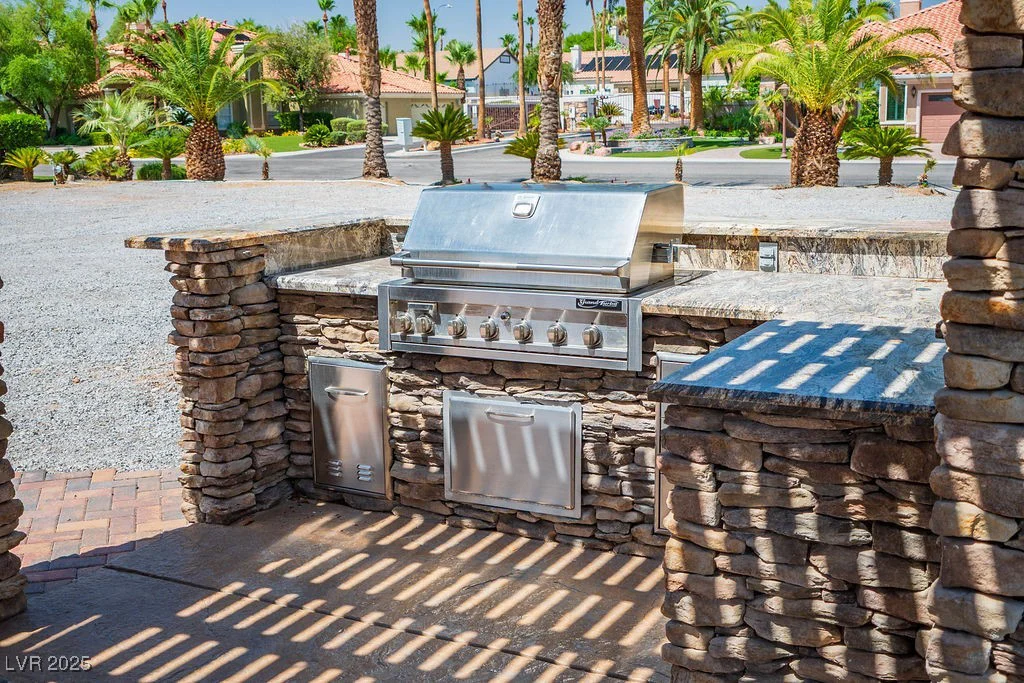 1454 Danyelle, Las Vegas, NV 89117