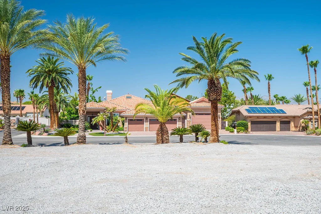 1454 Danyelle, Las Vegas, NV 89117